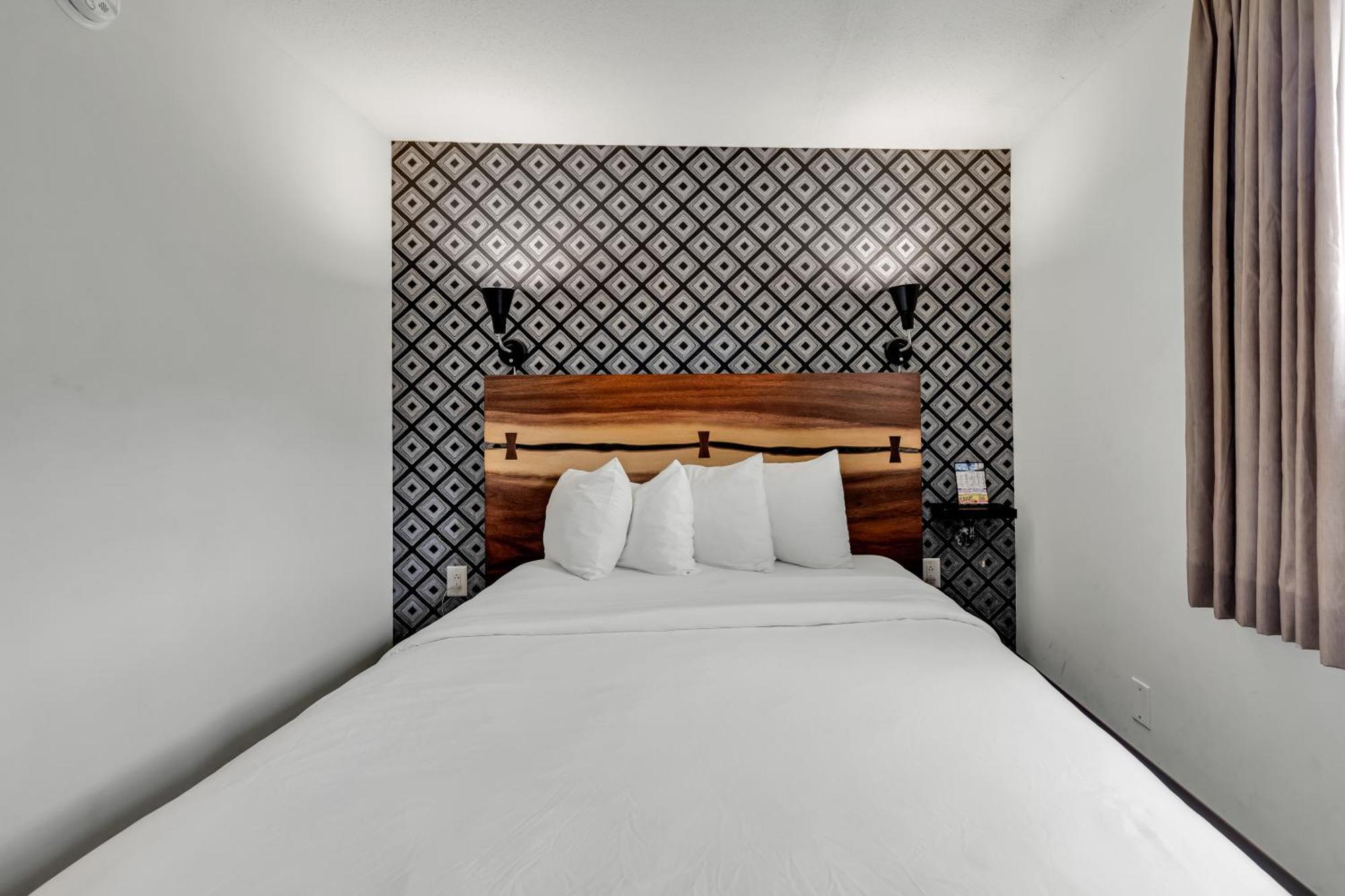 Holiday Shores Миртъл Бийч Екстериор снимка